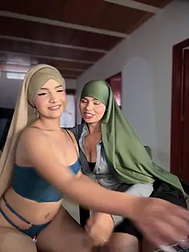 lalilamassu1 online show from 02.11.26