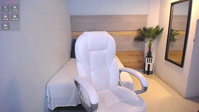 Snapshot of Violetta_rainbow chatting on 01.22.25 Violetta rainbow online show from 01.22.25