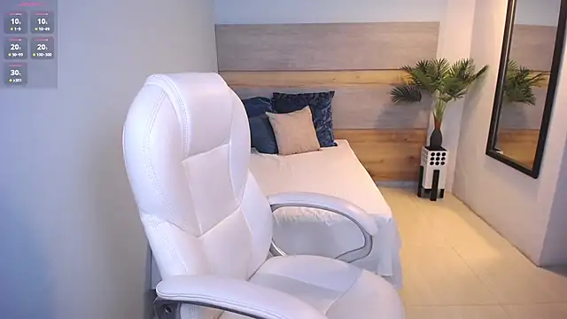 Snapshot of Violetta_rainbow chatting on 01.24.25 Violetta rainbow online show from 01.24.25