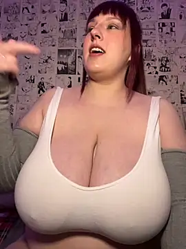 Snapshot of Wakayama_Akae chatting on 11.30.25 Wakayama Akae online show from 11.30.25