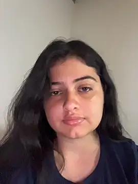 Stephania 18 online show from 11.12.25