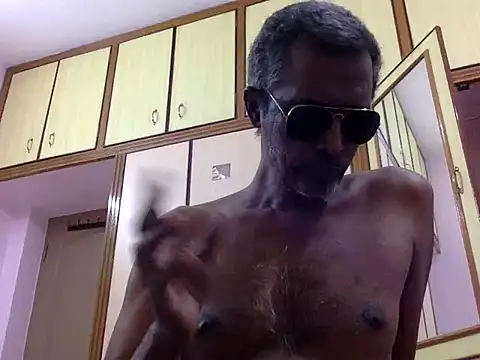 Snapshot of Lookin4Kinky_Partner chatting on 12.03.25 Lookin4Kinky Partner online show from 12.03.25