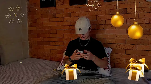 Ares Dickson online show from 12.02.24