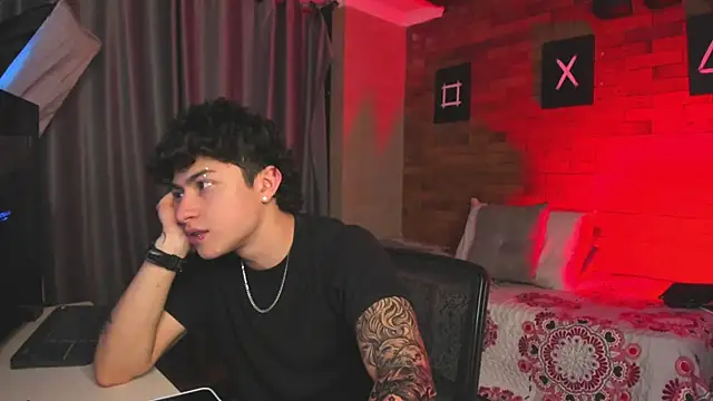 Ares Dickson online show from 02.25.25