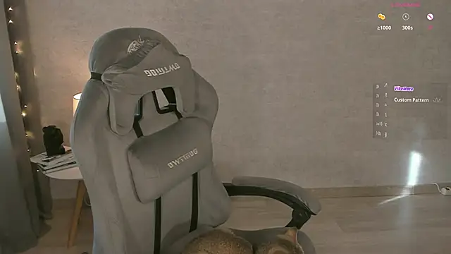 Snapshot of MiroslavaLime chatting on 09.28.25 MiroslavaLime online show from 09.28.25