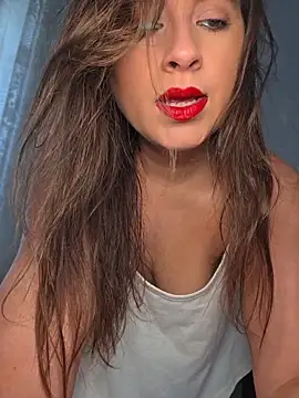 Snapshot of GatitaXD27 chatting on 03.30.26 GatitaXD27 online show from 03.30.26