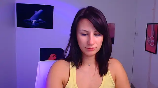 Snapshot of Loren_Moa chatting on 01.24.25 Loren Moa online show from 01.24.25