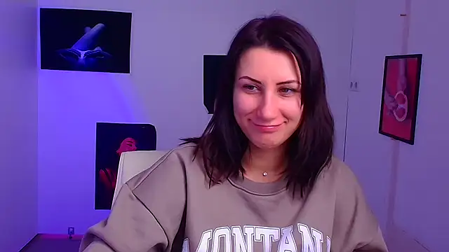 Snapshot of Loren_Moa chatting on 01.31.25 Loren Moa online show from 01.31.25