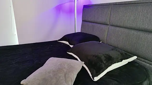 lady ni  online show from 01.08.26