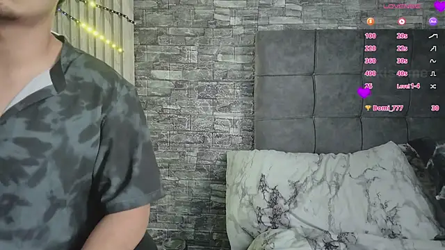 HotCouple 697 online show from 05.24.26