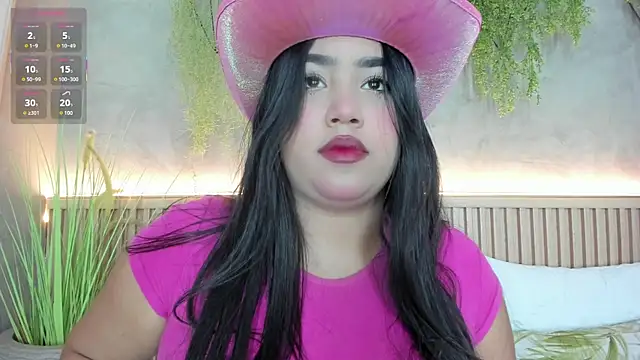 Snapshot of Lana_Lann chatting on 09.15.25 Lana Lann online show from 09.15.25