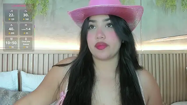 Snapshot of Lana_Lann chatting on 11.28.25 Lana Lann online show from 11.28.25