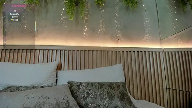 Lana Lann online show from 01.10.26