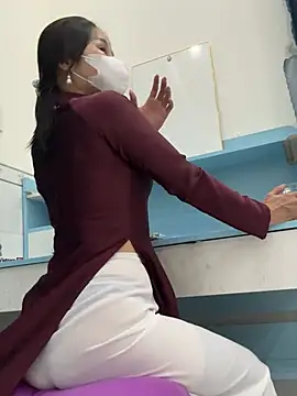 Snapshot of ___Erin___ chatting on 06.08.26 Erin online show from 06.08.26
