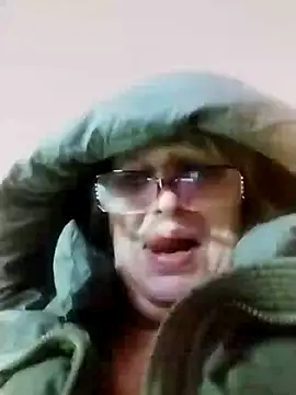 Snapshot of Forest-Lady chatting on 01.11.25 Forest-Lady online show from 01.11.25