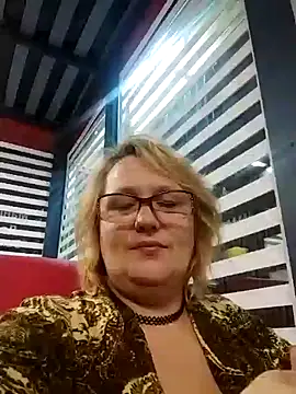 Snapshot of Forest-Lady chatting on 01.17.25 Forest-Lady online show from 01.17.25