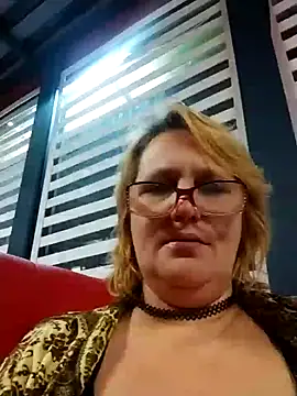 Snapshot of Forest-Lady chatting on 01.17.25 Forest-Lady online show from 01.17.25