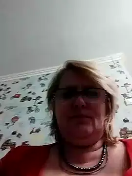 Snapshot of Forest-Lady chatting on 02.05.25 Forest-Lady online show from 02.05.25