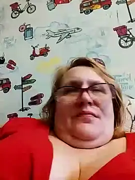 Snapshot of Forest-Lady chatting on 02.14.25 Forest-Lady online show from 02.14.25