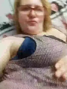 Snapshot of Forest-Lady chatting on 03.20.25 Forest-Lady online show from 03.20.25