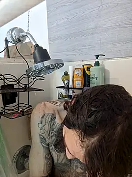 Robriguezxxx online show from 12.19.25