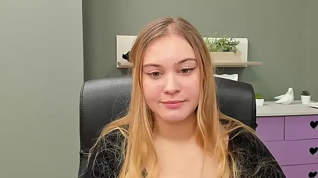 kitty valeria online show from 02.23.25