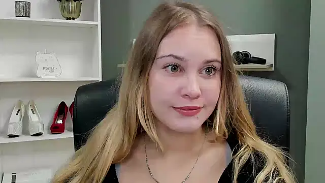 kitty valeria online show from 09.15.25