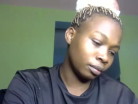 Snapshot of Horny-pretty chatting on 04.29.26 Horny-pretty online show from 04.29.26