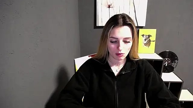 Snapshot of lady_olivia_ chatting on 04.29.26 lady olivia online show from 04.29.26