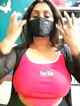 Snapshot of Riya_Sexy_Baby chatting on 12.14.24 Riya Sexy Baby online show from 12.14.24