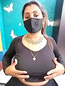 Snapshot of Riya_Sexy_Baby chatting on 03.06.25 Riya Sexy Baby online show from 03.06.25