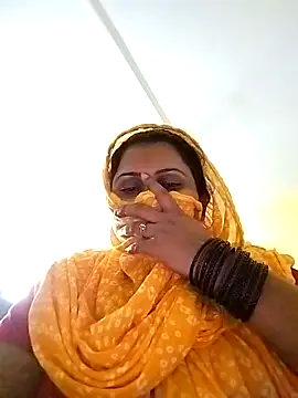 Snapshot of Riya_Sexy_Baby chatting on 10.07.25 Riya Sexy Baby online show from 10.07.25