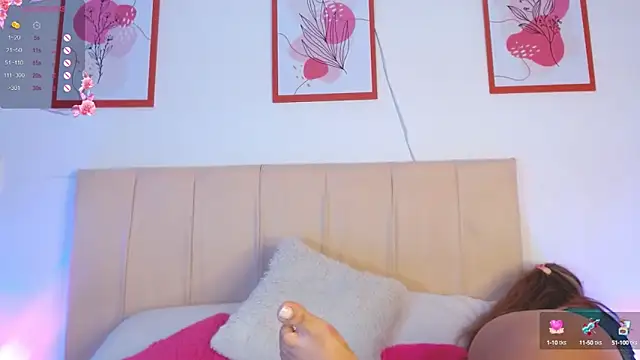 Snapshot of elianabrown chatting on 01.09.25 elianabrown online show from 01.09.25