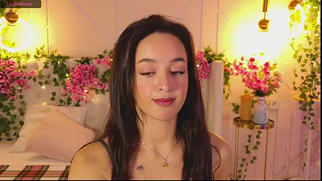 Lolly Neal online show from 10.19.25