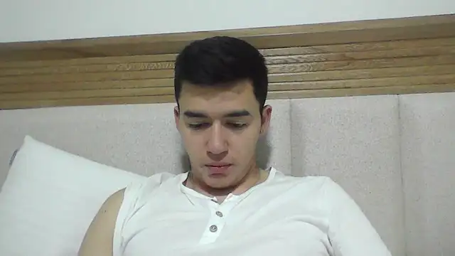 Estebitan vm online show from 10.11.25