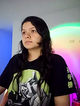 Snapshot of azumiichan chatting on 01.23.25 azumiichan online show from 01.23.25