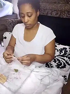 Lady Libra online show from 01.05.25