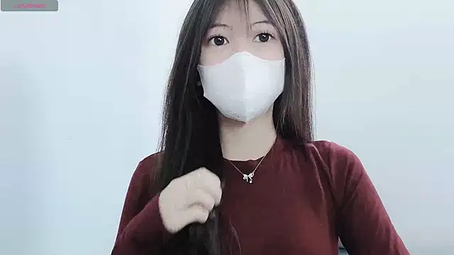 tanhxiu online show from 12.24.24