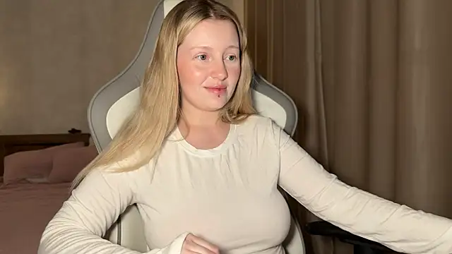 x ivy x online show from 10.24.25