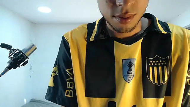 Snapshot of danielitopapuu chatting on 09.20.25 danielitopapuu online show from 09.20.25