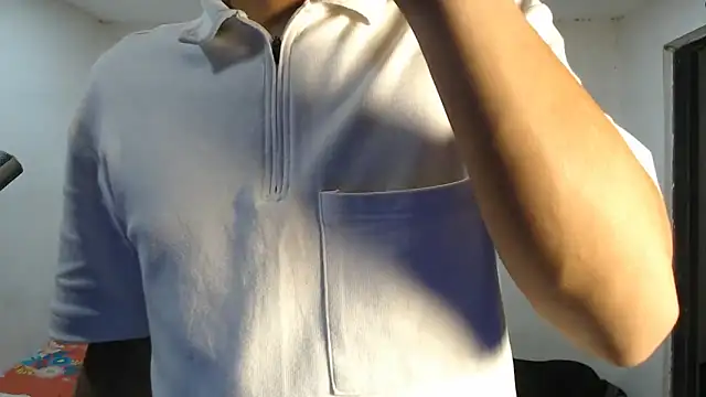 Snapshot of danielitopapuu chatting on 11.12.25 danielitopapuu online show from 11.12.25