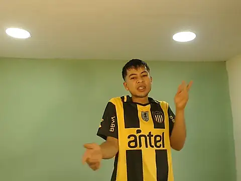 danielitopapuu online show from 12.16.25