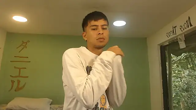 danielitopapuu online show from 07.23.26