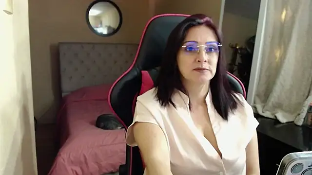 Carol Scottt online show from 03.18.26