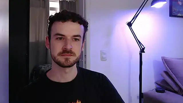 Snapshot of sexxxsutra chatting on 03.17.25 sexxxsutra online show from 03.17.25