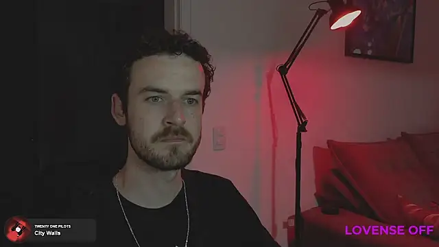 Snapshot of sexxxsutra chatting on 09.18.25 sexxxsutra online show from 09.18.25