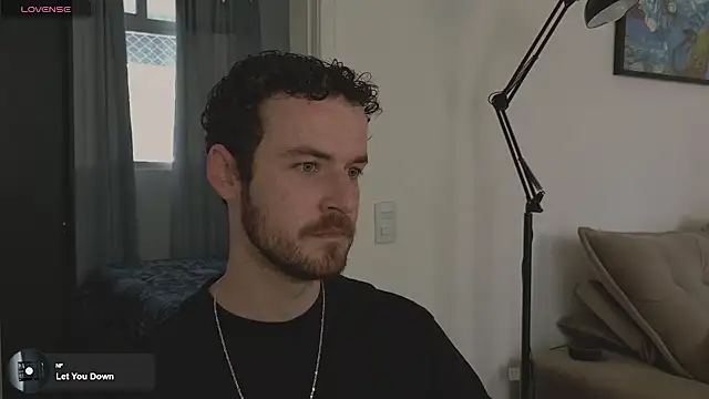 Snapshot of sexxxsutra chatting on 09.19.25 sexxxsutra online show from 09.19.25