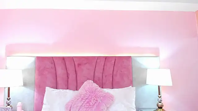 SophiaLaurens online show from 01.15.25