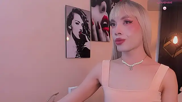 Megan Do Santos online show from 02.01.25