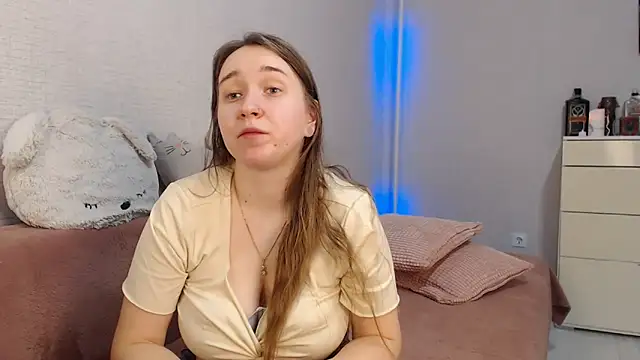 lovely hayley online show from 01.21.25